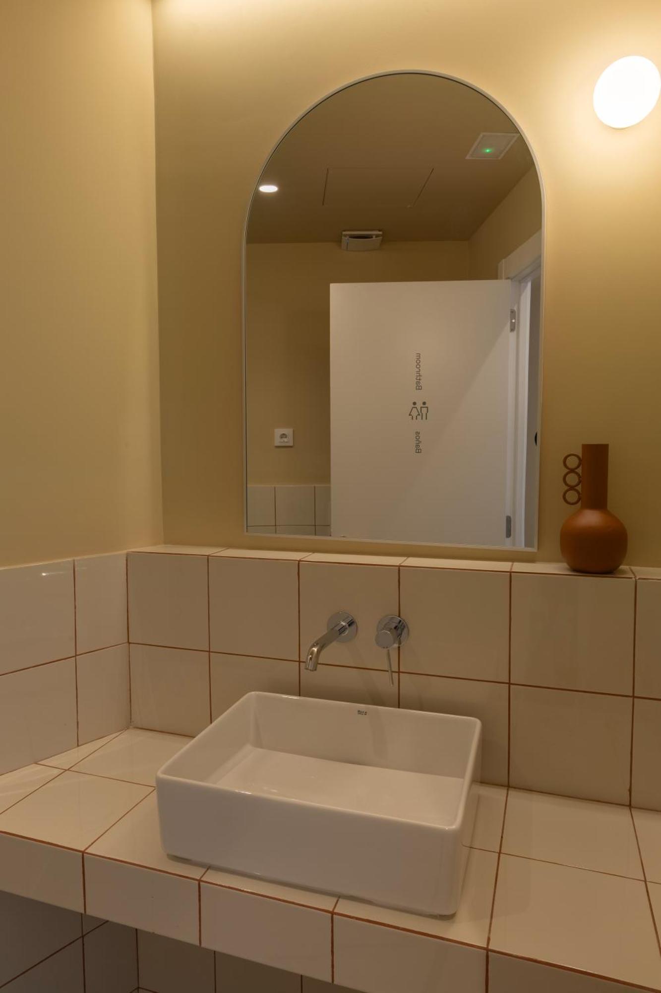Chambre Lits Jumeaux avec Salle de Bains Privative